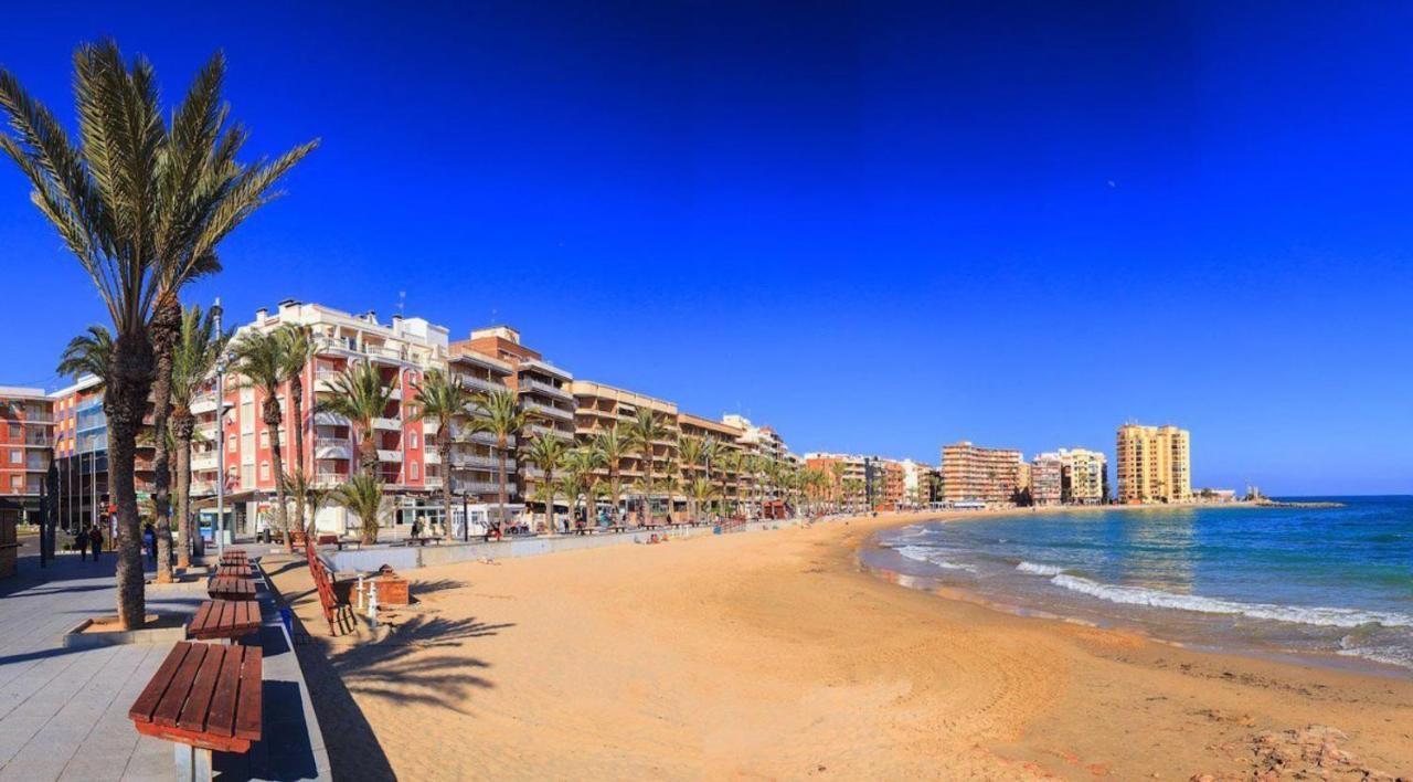 Econom Studio La Loma Apartment Torrevieja Ngoại thất bức ảnh